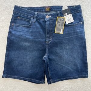NWT Lee Women's Dark Blue Denim Shorts sz14
